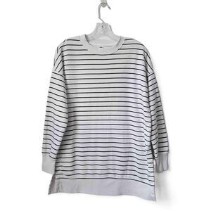 Old Navy Oversized White Black Striped Crew Neck Sweater Long Sleeve Size Small